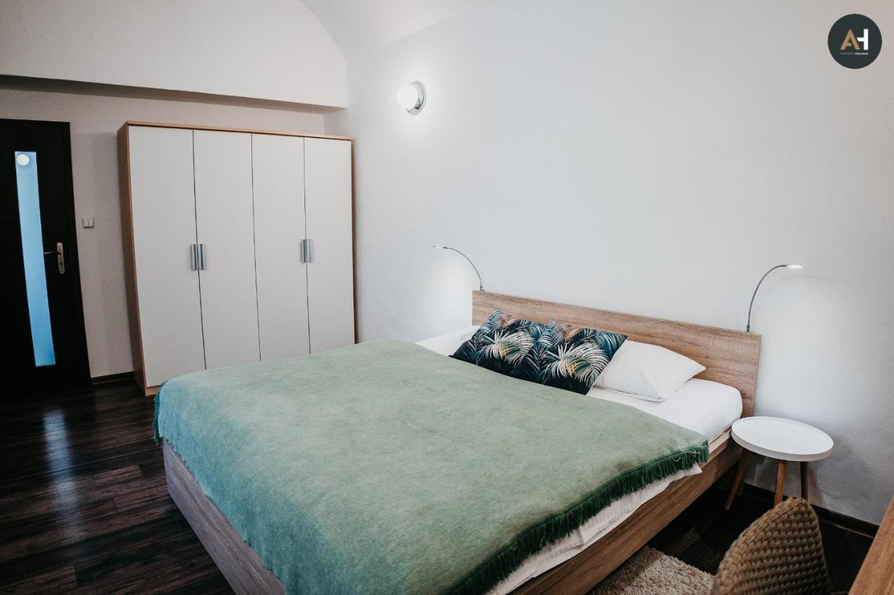 Ah Alzbetina Lägenhet Košice Exteriör bild
